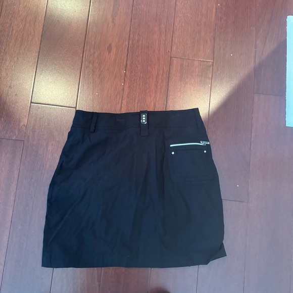 Jamie Sadock Black Skirt with Zipper Details - Picture 3 of 5